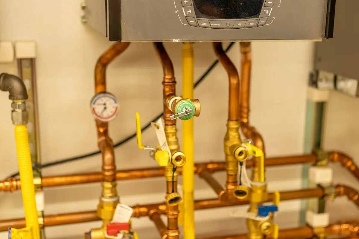 Licensed technician providing Pipe Repair for a homeowner in Sacramento